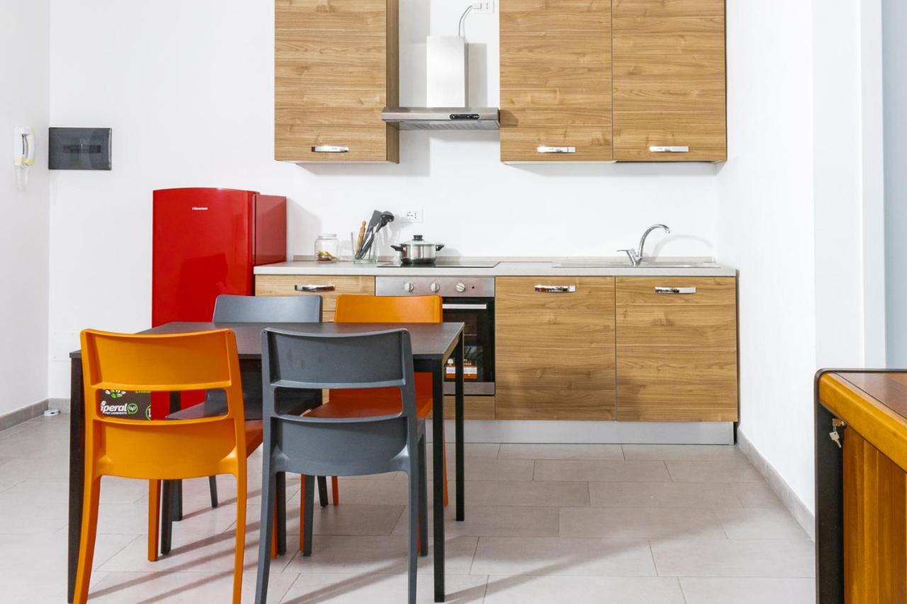Staurenghi Red Apartment Varese Exterior photo